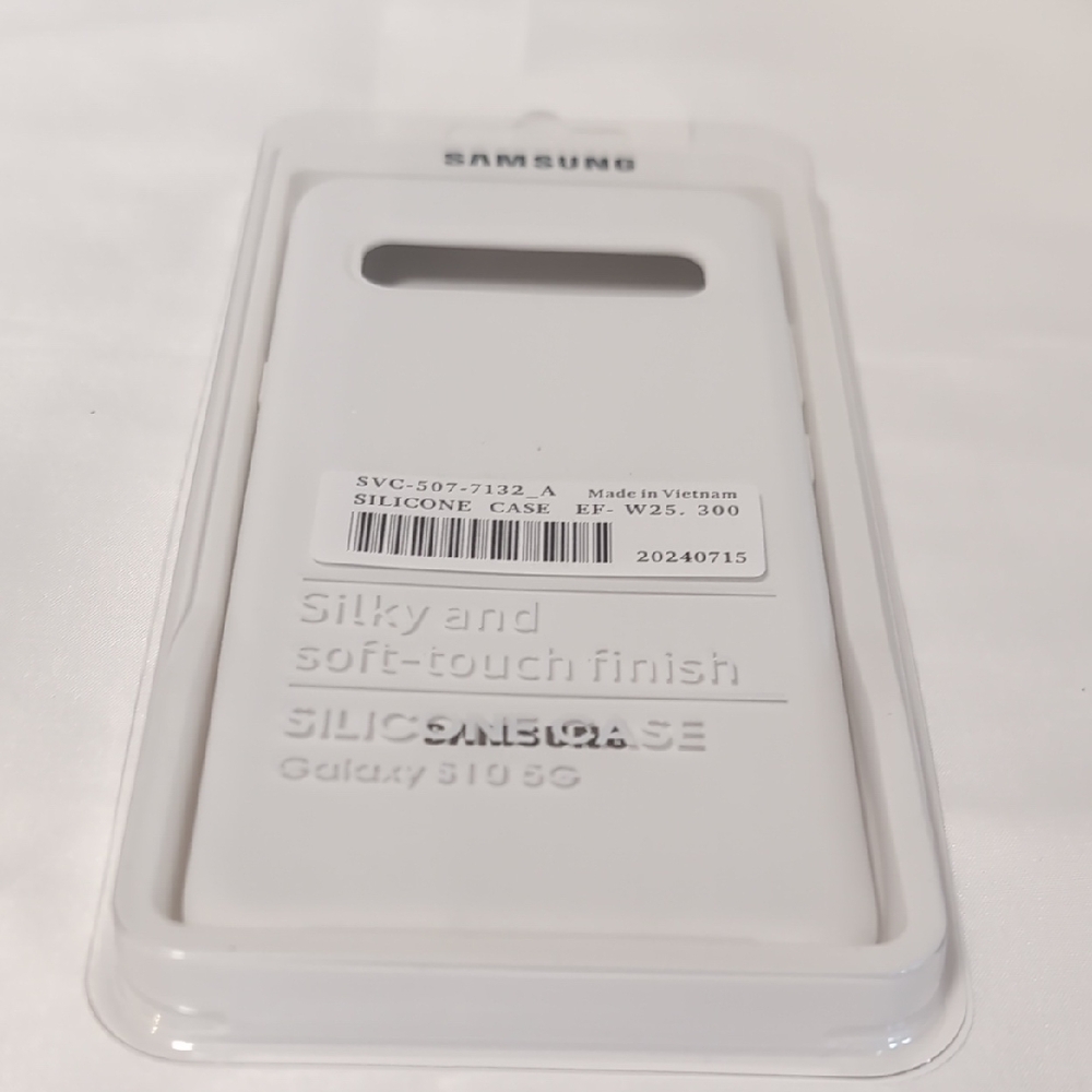 Samsung Galaxy S10 5G Silicone Case - White